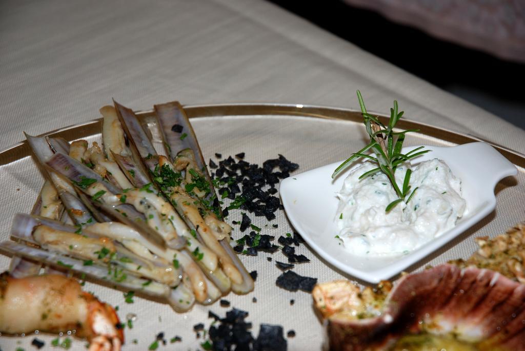 Al Giardino Ξενοδοχείο Fanna Εξωτερικό φωτογραφία